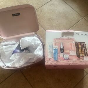 Lancôme Beauty Set - Pink Makeup Bag with 8 pieces